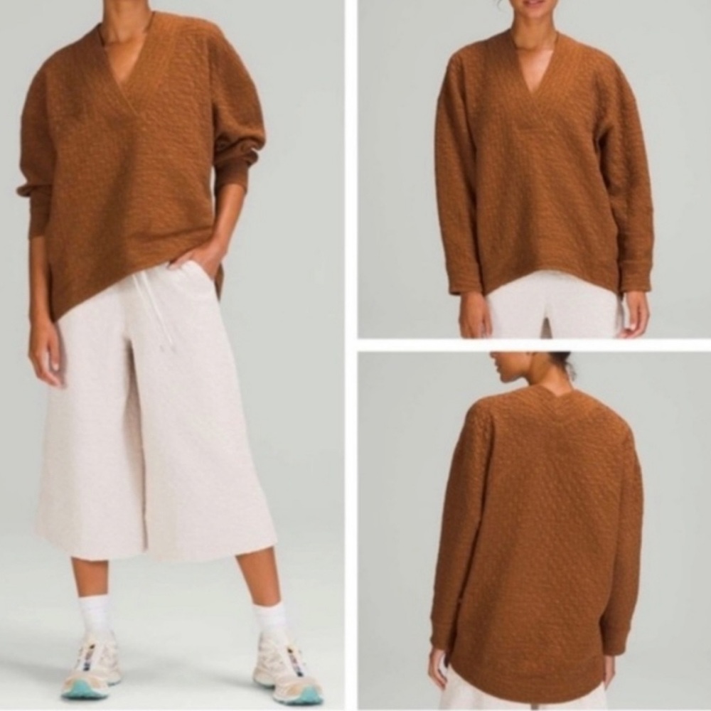 SALE EUC Lululemon rippled v-neck sweatshirt pullover in copper, 10